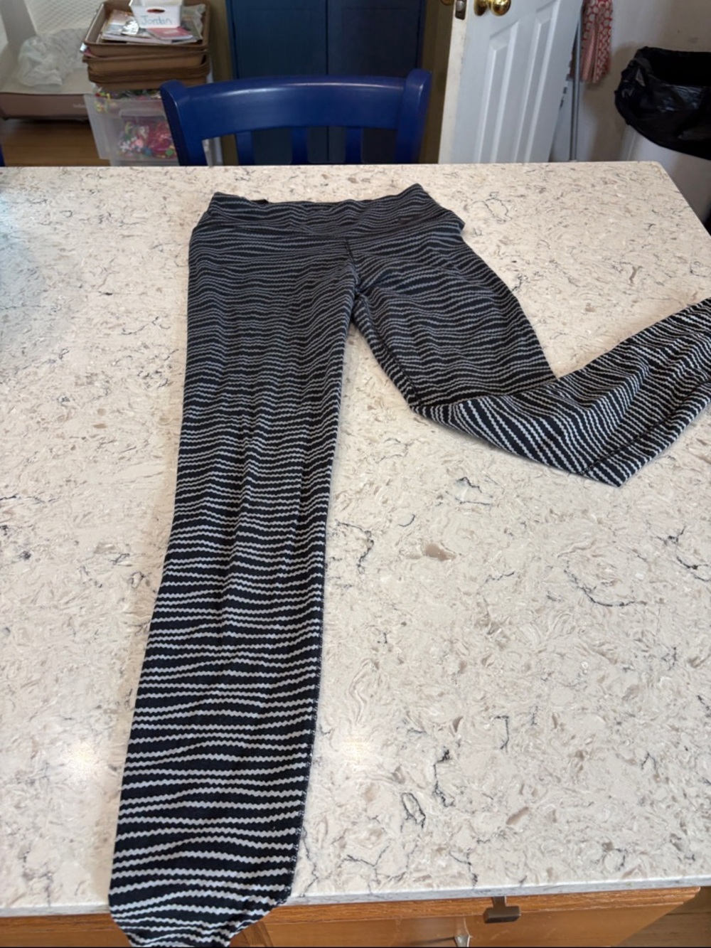Striped Black & White Women's Stretch Leggings